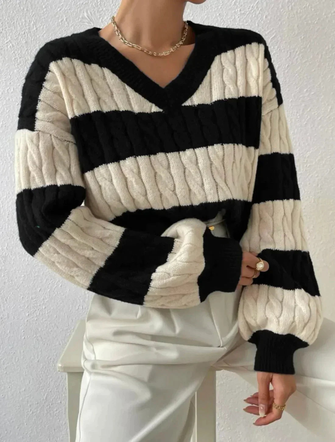 Roselyn™ - Gestreifter eleganter V-Ausschnitt-Pullover