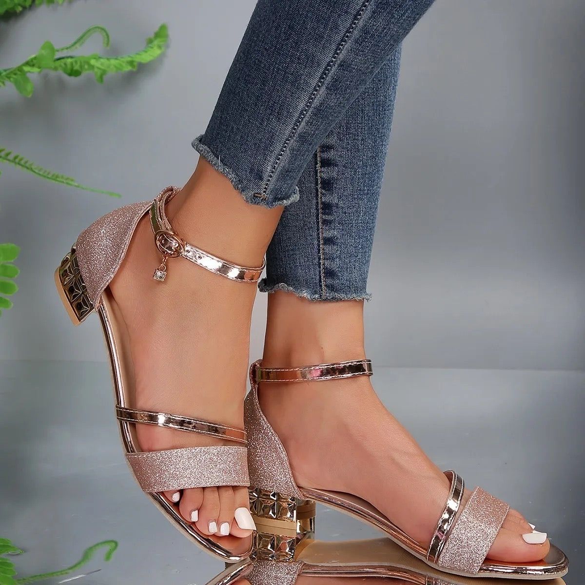 Valenzora | Comfortable orthopedic sandals