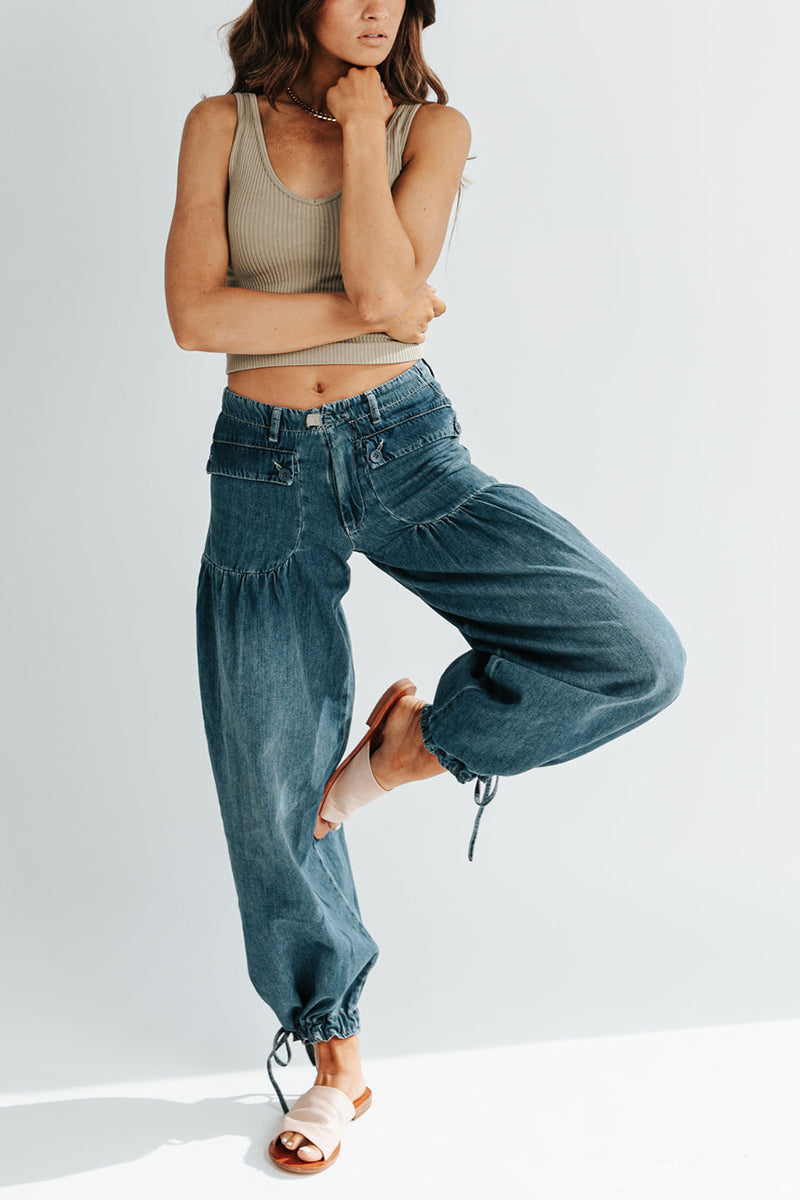Valenzora | Pockets, lacing, balloon jeans