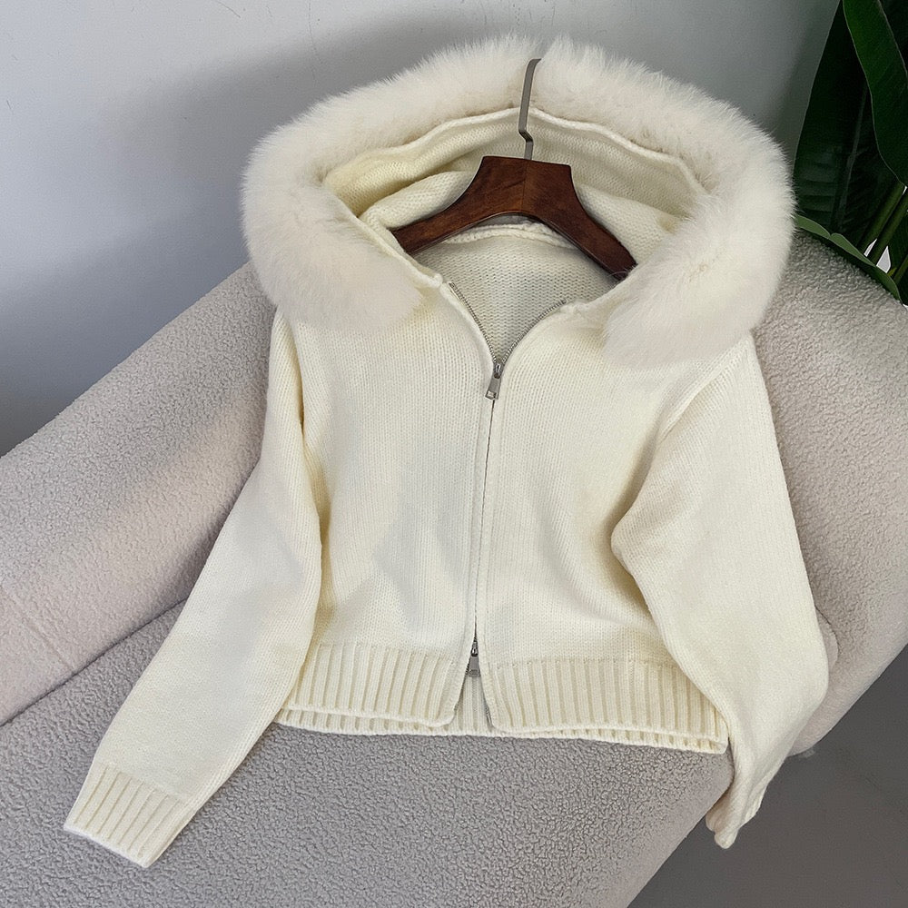 Valenzora | Eleganter Cardigan mit Pelzkragen