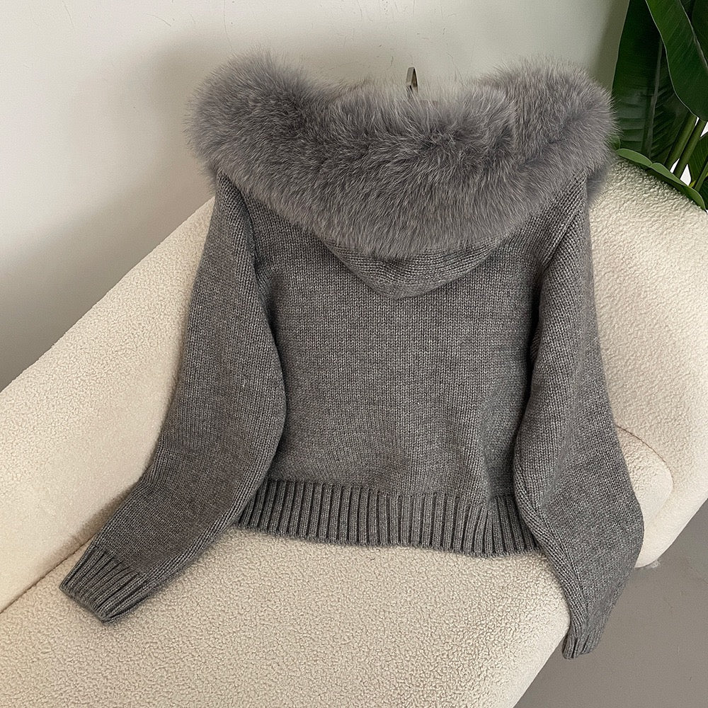 Valenzora | Eleganter Cardigan mit Pelzkragen