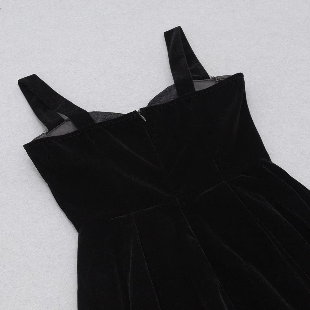 Teelanges Ballkleid im Herz-Ausschnitt-Stil