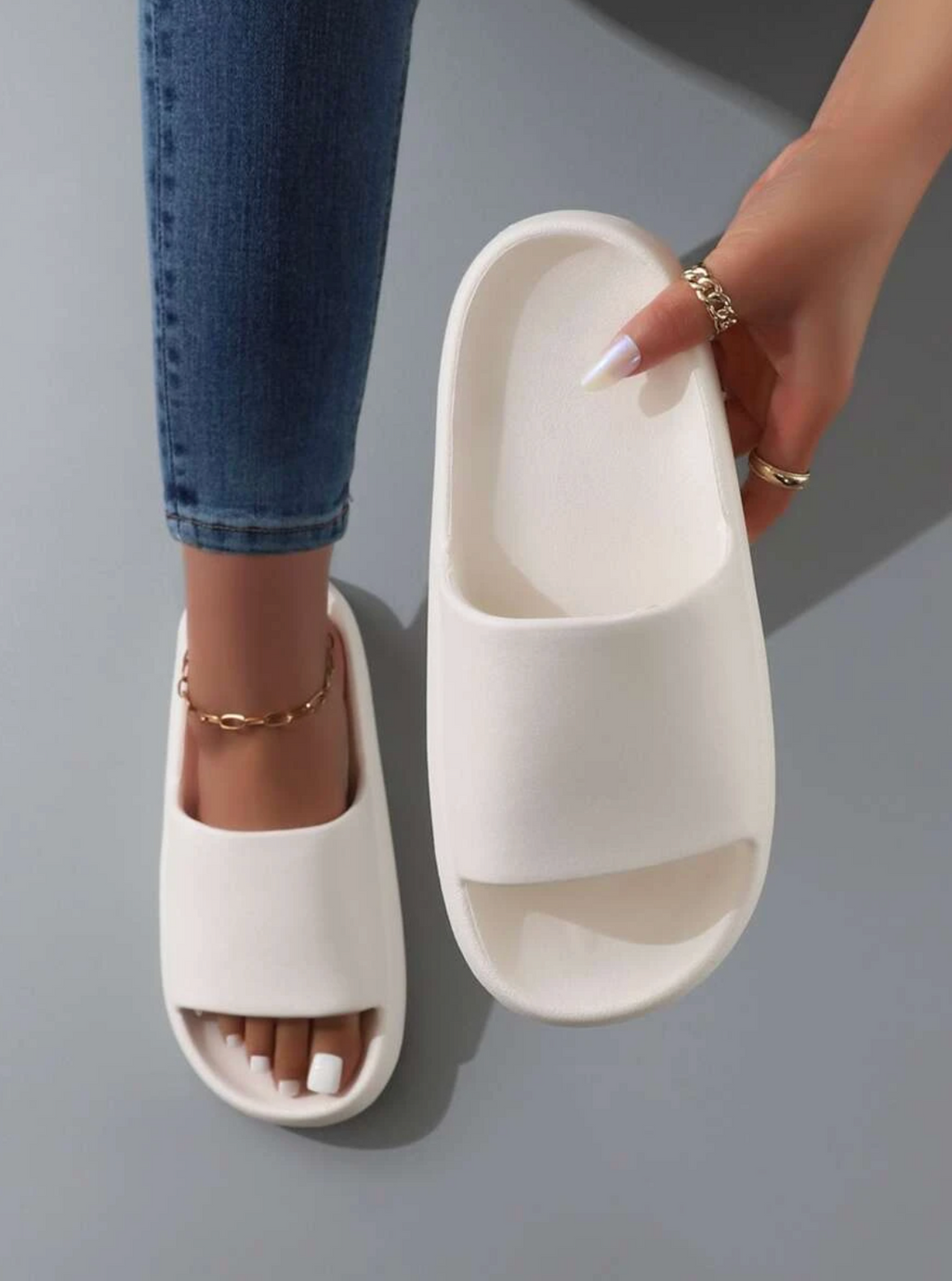 Valenzora | Slippers Experience comfort and elegance