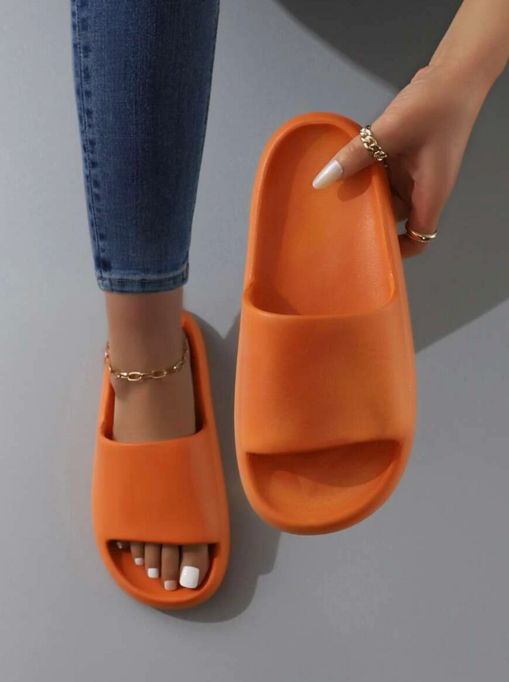 Valenzora | Slippers Experience comfort and elegance