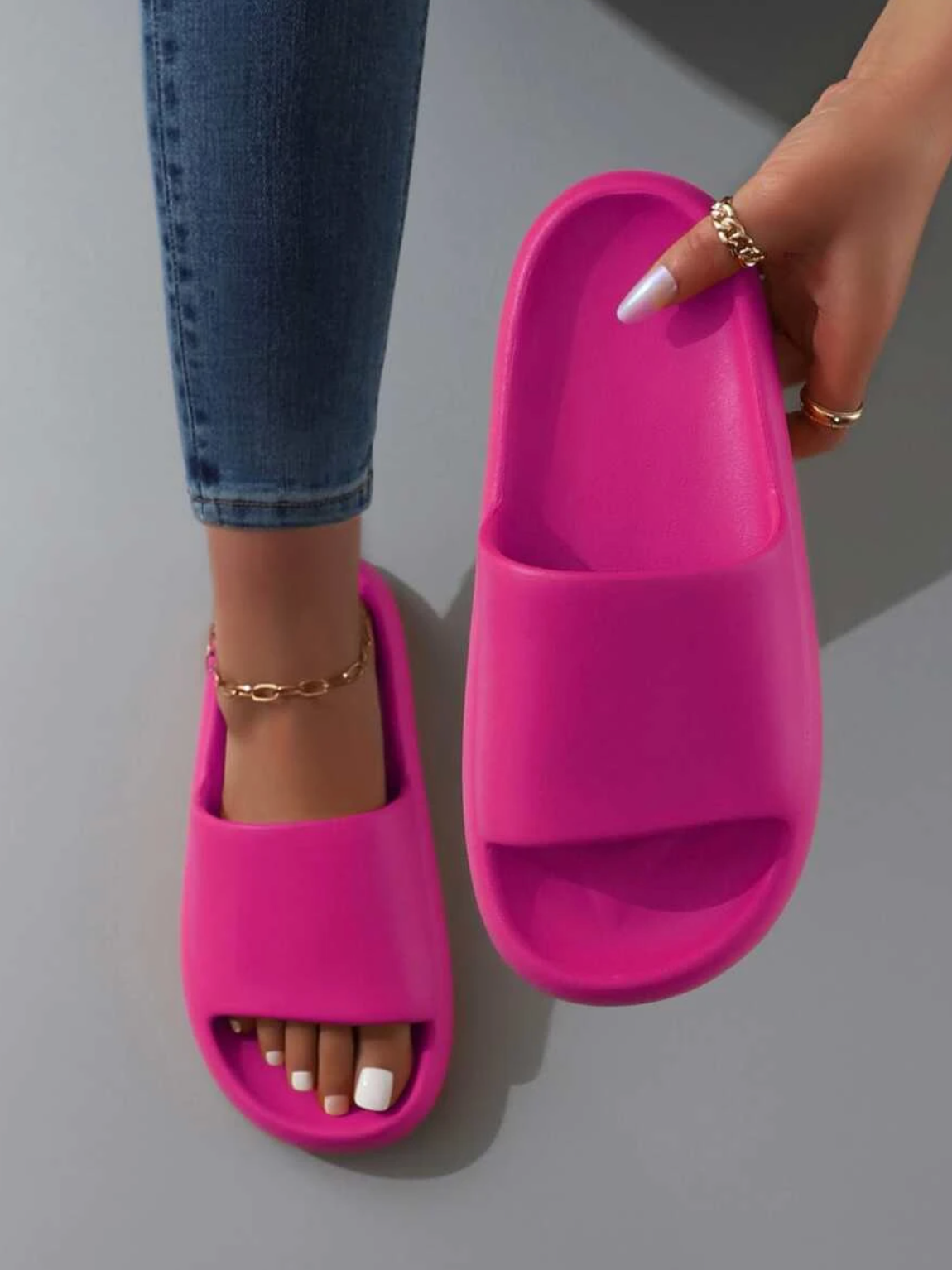 Valenzora | Slippers Experience comfort and elegance