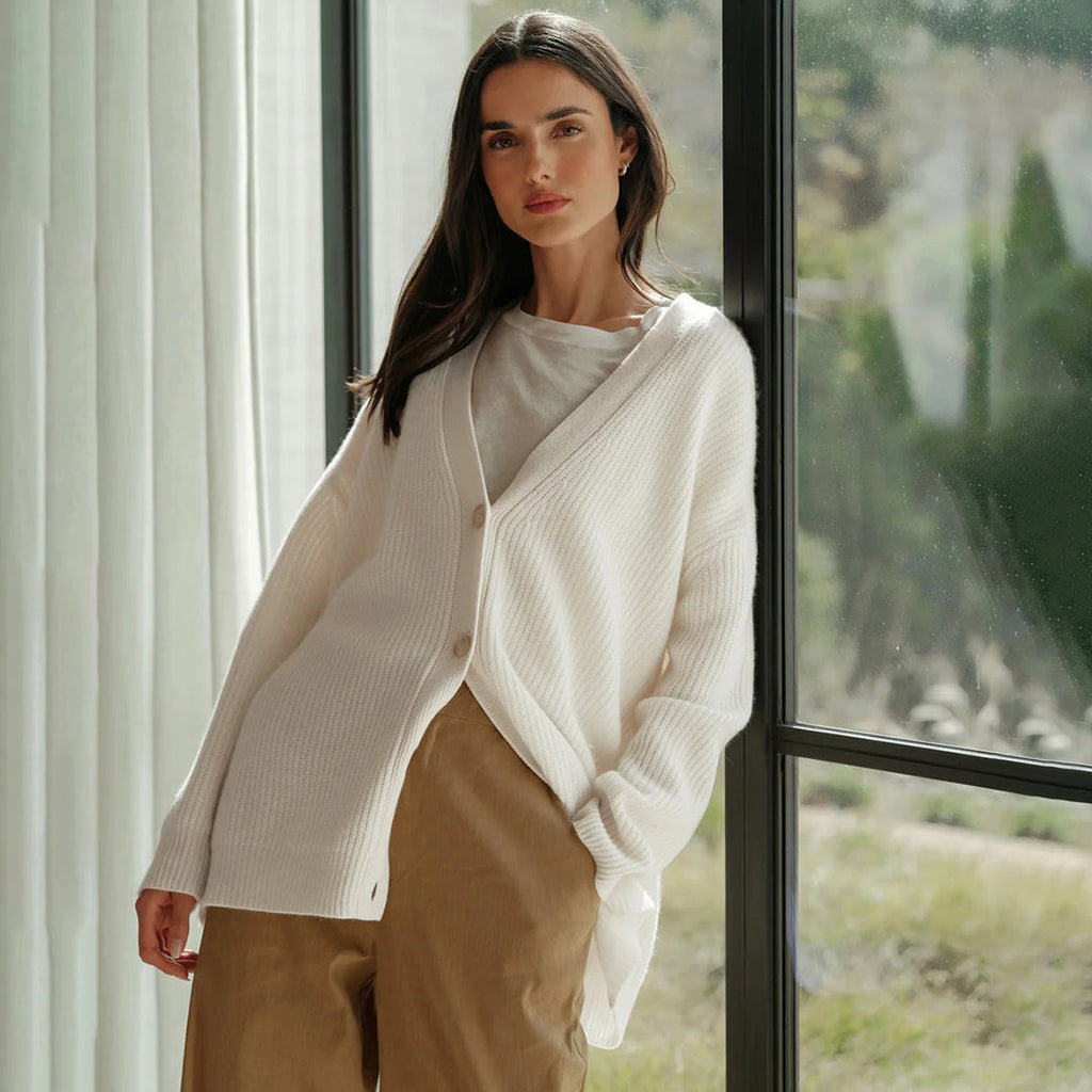 Valenzora | Oversized cardigan for women with luxurious comfort