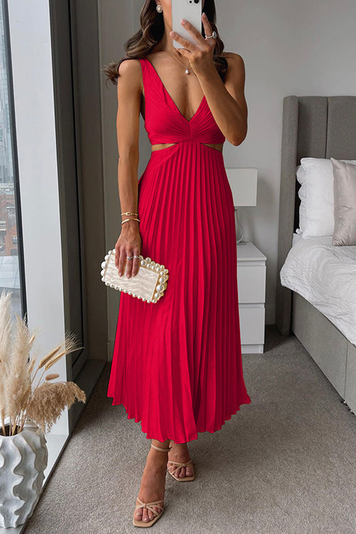 Valenzora | Plissiertes Midikleid mit tiefem Ausschnitt