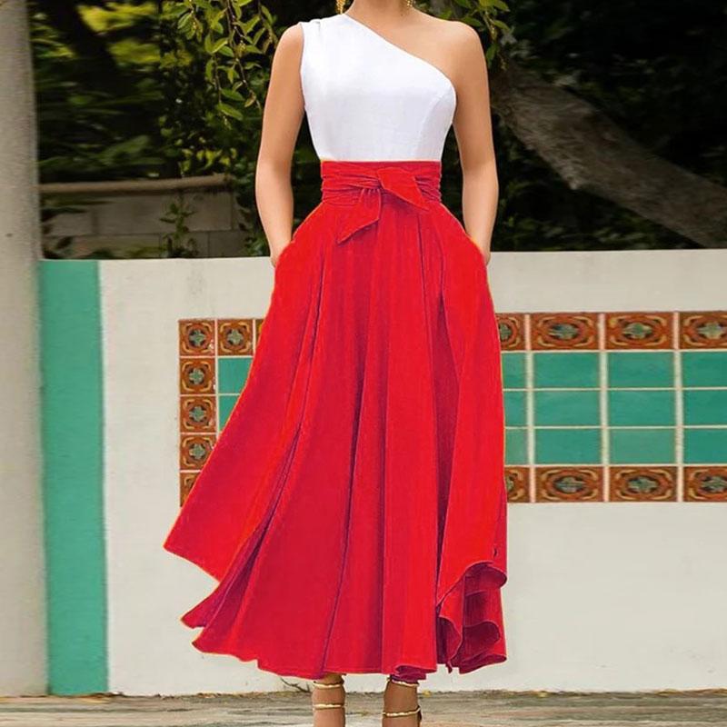 Valenzora | Lange Vintage-Hose mit hohem Bund und breitem Gürtel, einfarbig