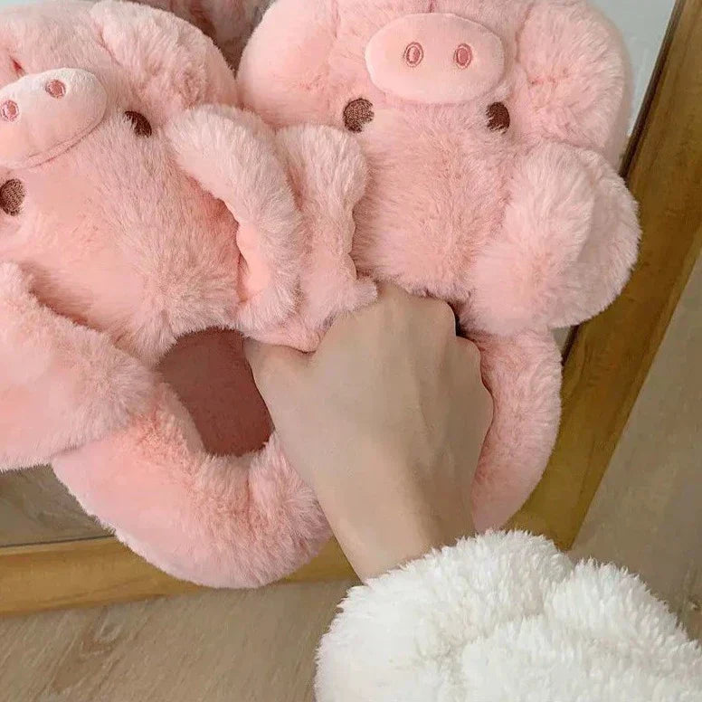 Valenzora | Fluffy Pig Slippers