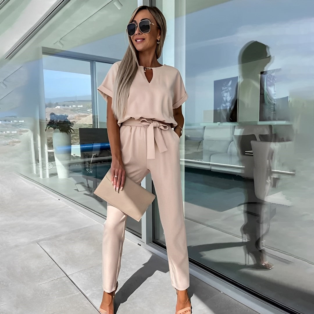 Valenzora | Modern Women's Jumpsuit | Stylish and Comfortable