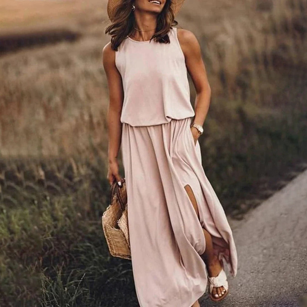 Valenzora - Casual summer dress with slit