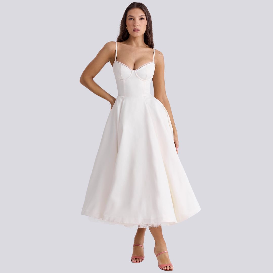 Valenzora | Stylish V-neck A-line maxi dress