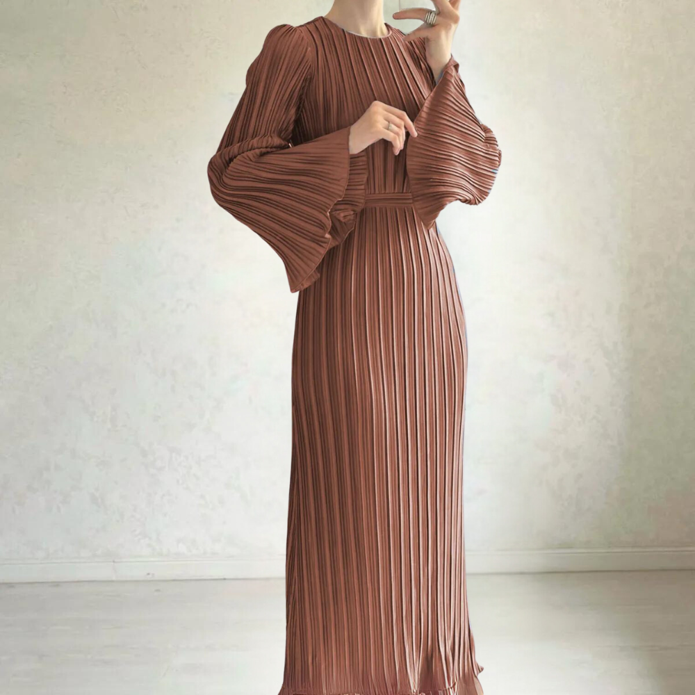 Valenzora | Sophisticated pleated maxi dress for women