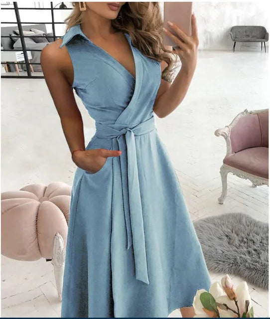 Valenzora | Wrap dress Sleeveless Collarless design Flattering waistband Knee-length