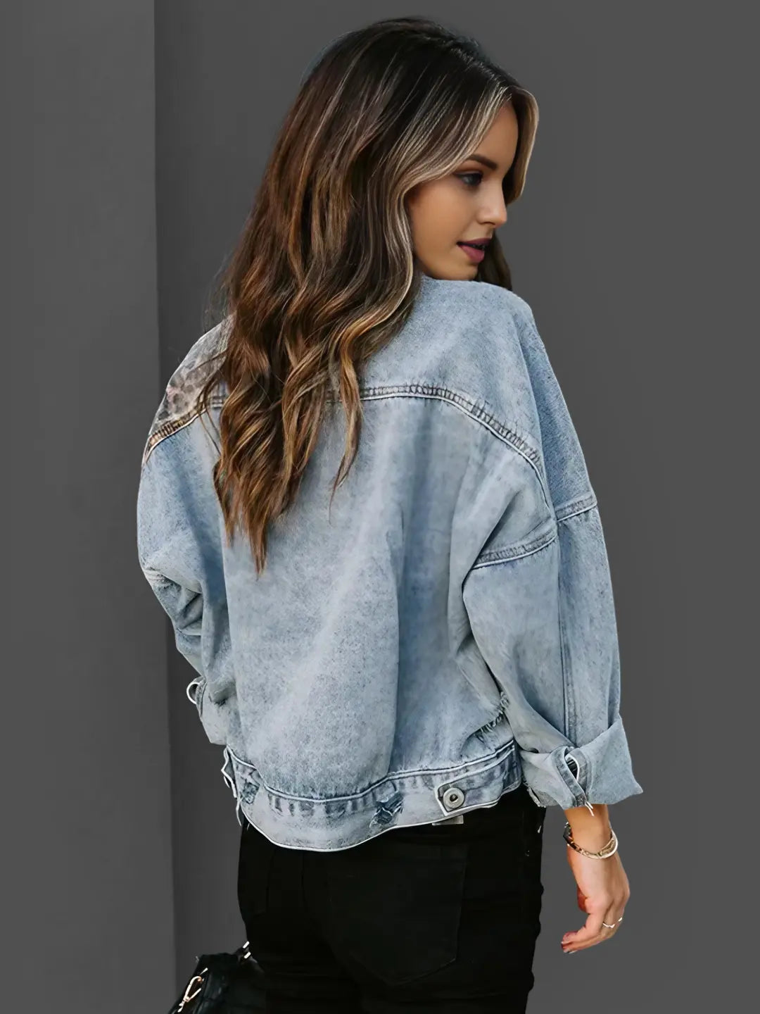 Valenzora | Leopard print denim jacket