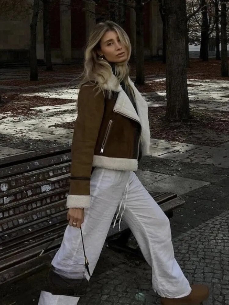 Valenzora | Elegant fur jacket for women