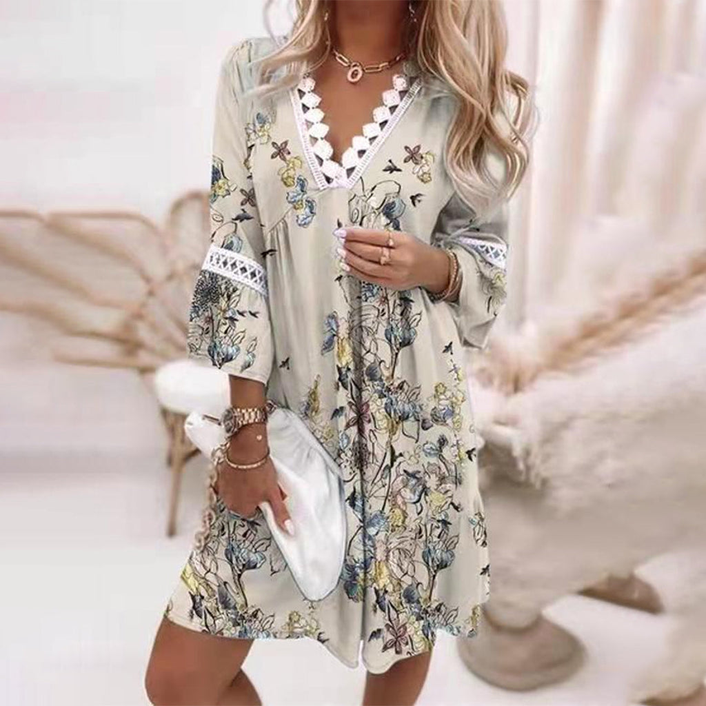 Valenzora - Embroidered V-neck dress
