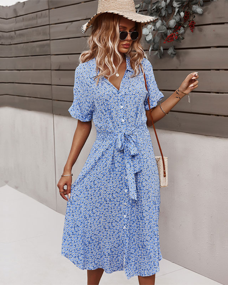 Valenzora | Summer Midi Dress This floral dress is a must-have for this summer