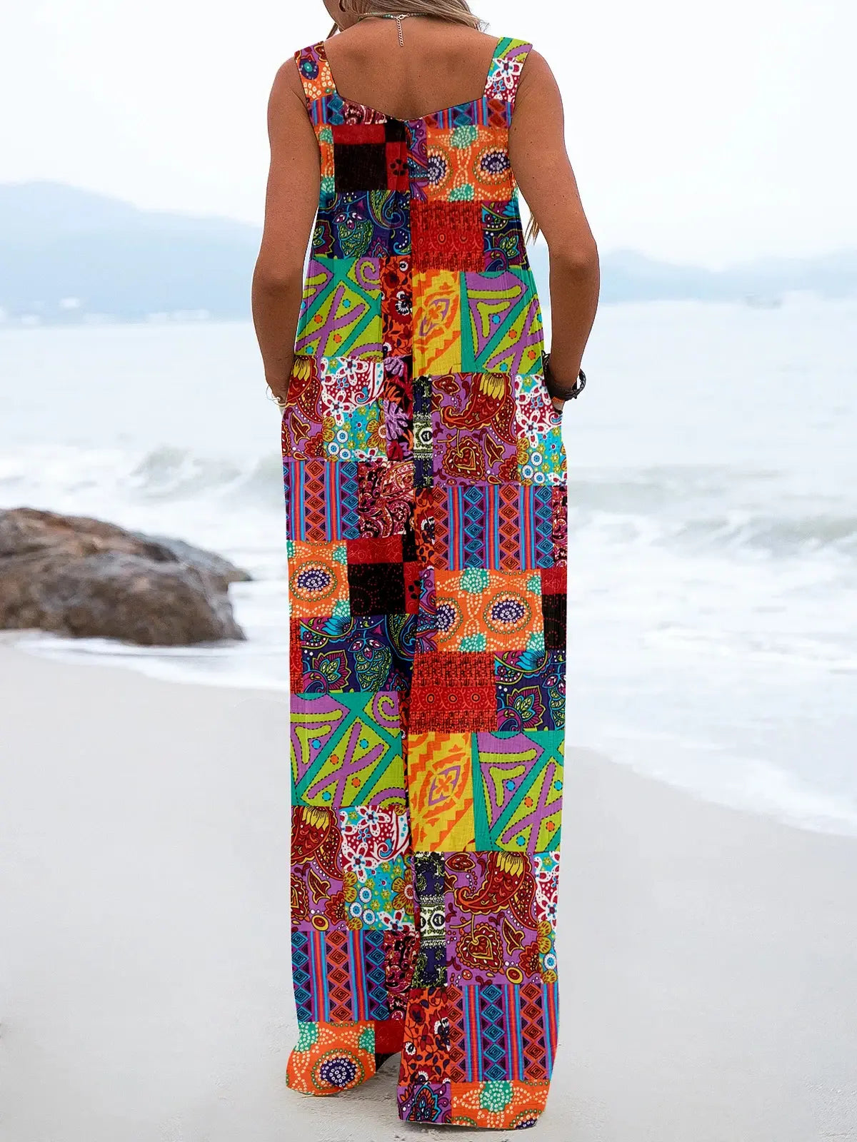 Valenzora | Patchwork Bib