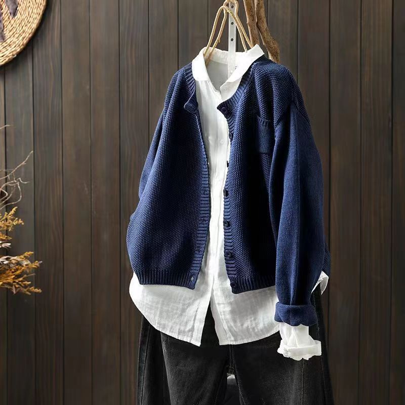 Valenzora | Weiche, taillierte Strickjacke