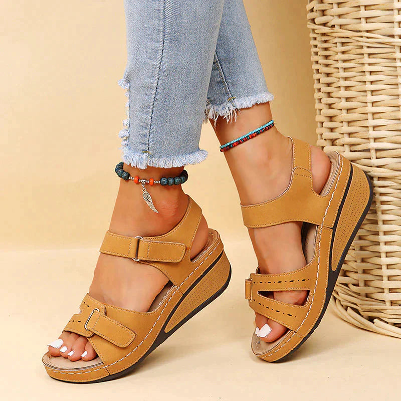 Valenzora | Orthopedic Sandals Comfortable hiking shoes you'll want to wear all day