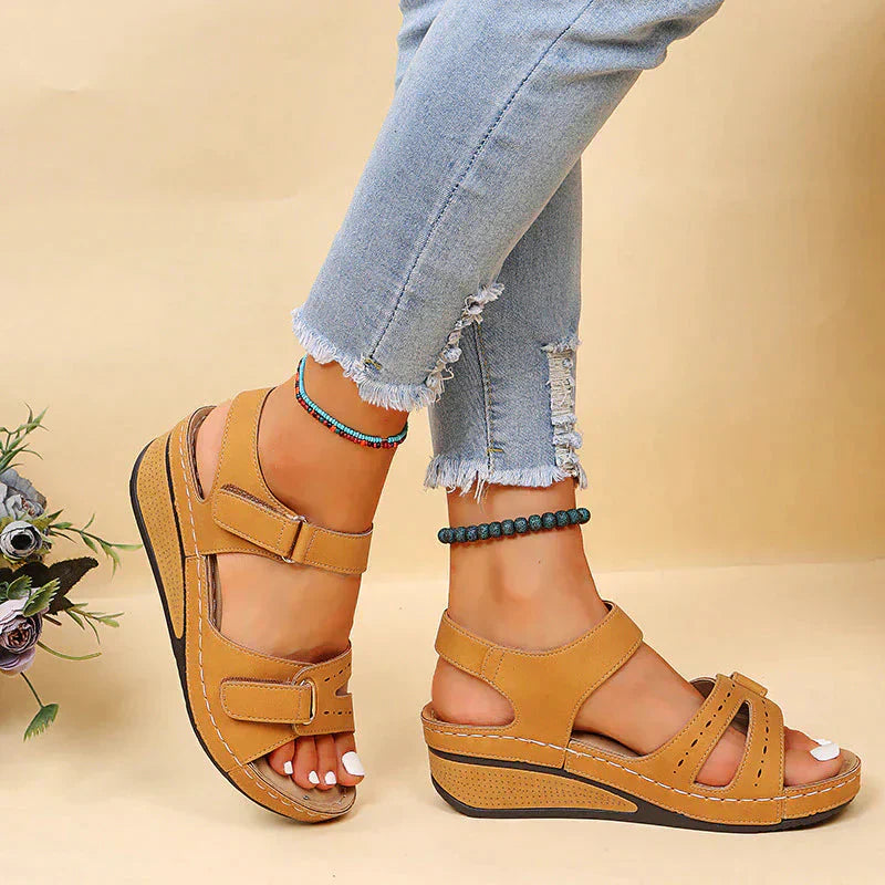Valenzora | Orthopedic Sandals Comfortable hiking shoes you'll want to wear all day