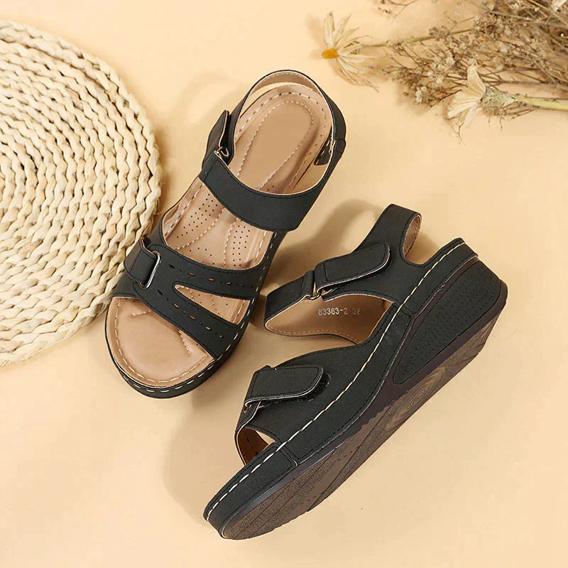 Valenzora | Orthopedic Sandals Comfortable hiking shoes you'll want to wear all day