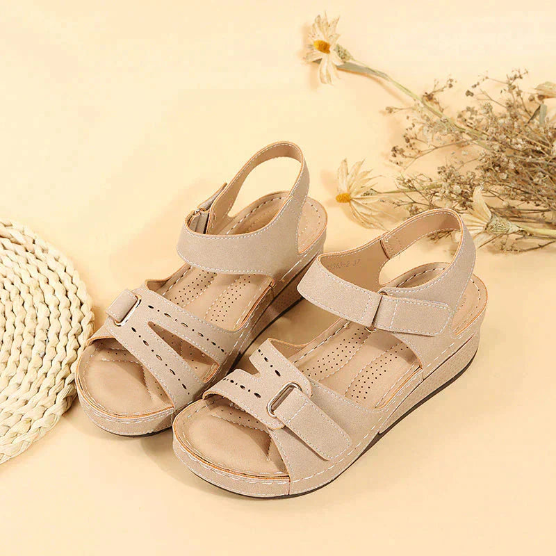 Valenzora | Orthopedic Sandals Comfortable hiking shoes you'll want to wear all day