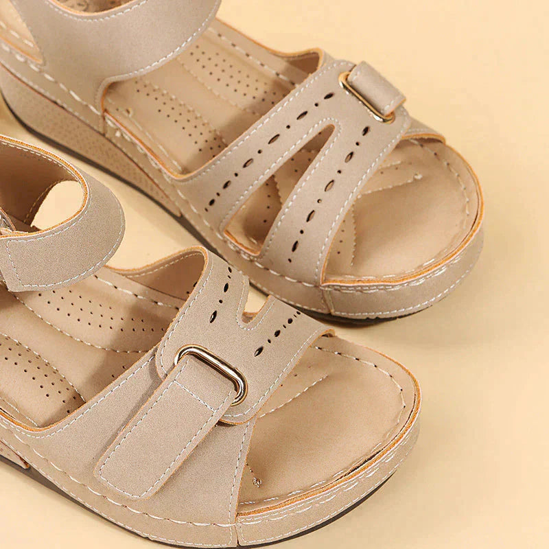 Valenzora | Orthopedic Sandals Comfortable hiking shoes you'll want to wear all day
