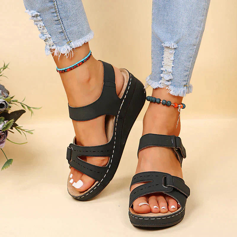 Valenzora | Orthopedic Sandals Comfortable hiking shoes you'll want to wear all day