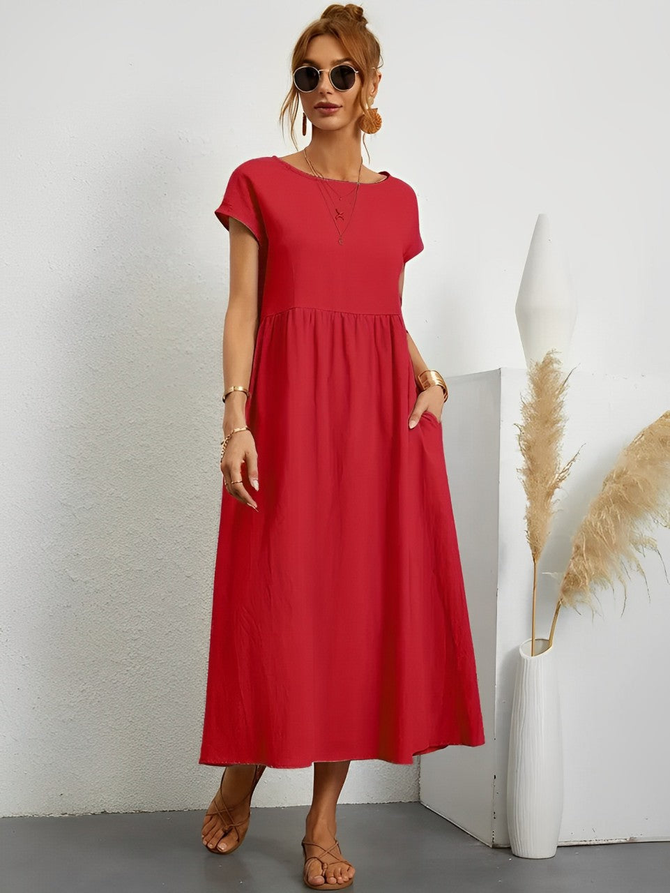 Valenzora | Stunning cotton summer dress with a comfortable cut for warm weather