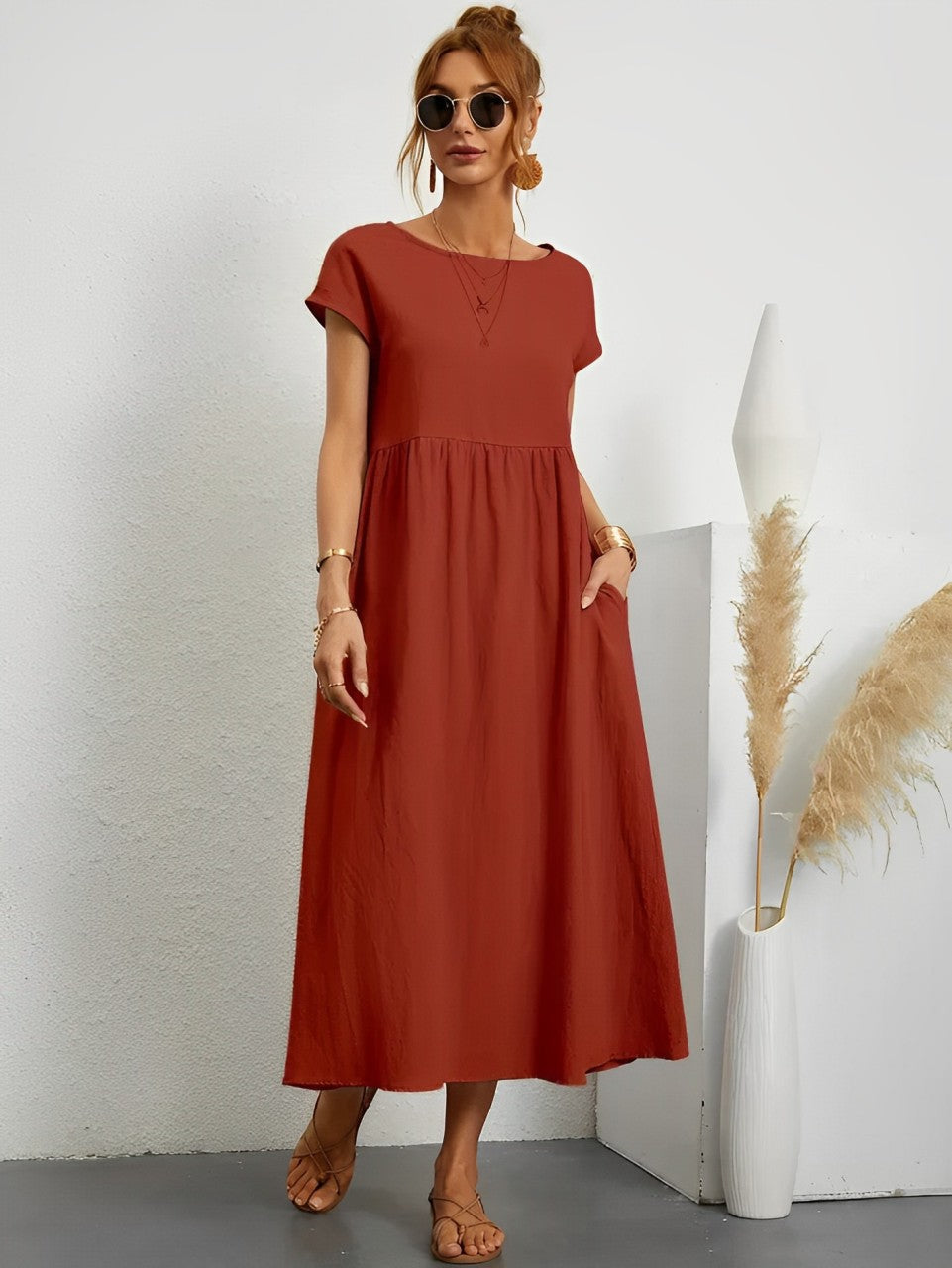 Valenzora | Stunning cotton summer dress with a comfortable cut for warm weather