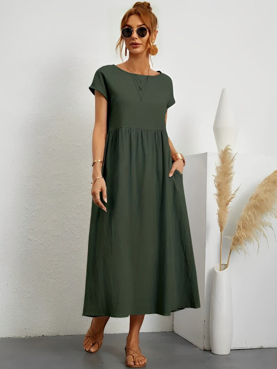 Valenzora | Stunning cotton summer dress with a comfortable cut for warm weather