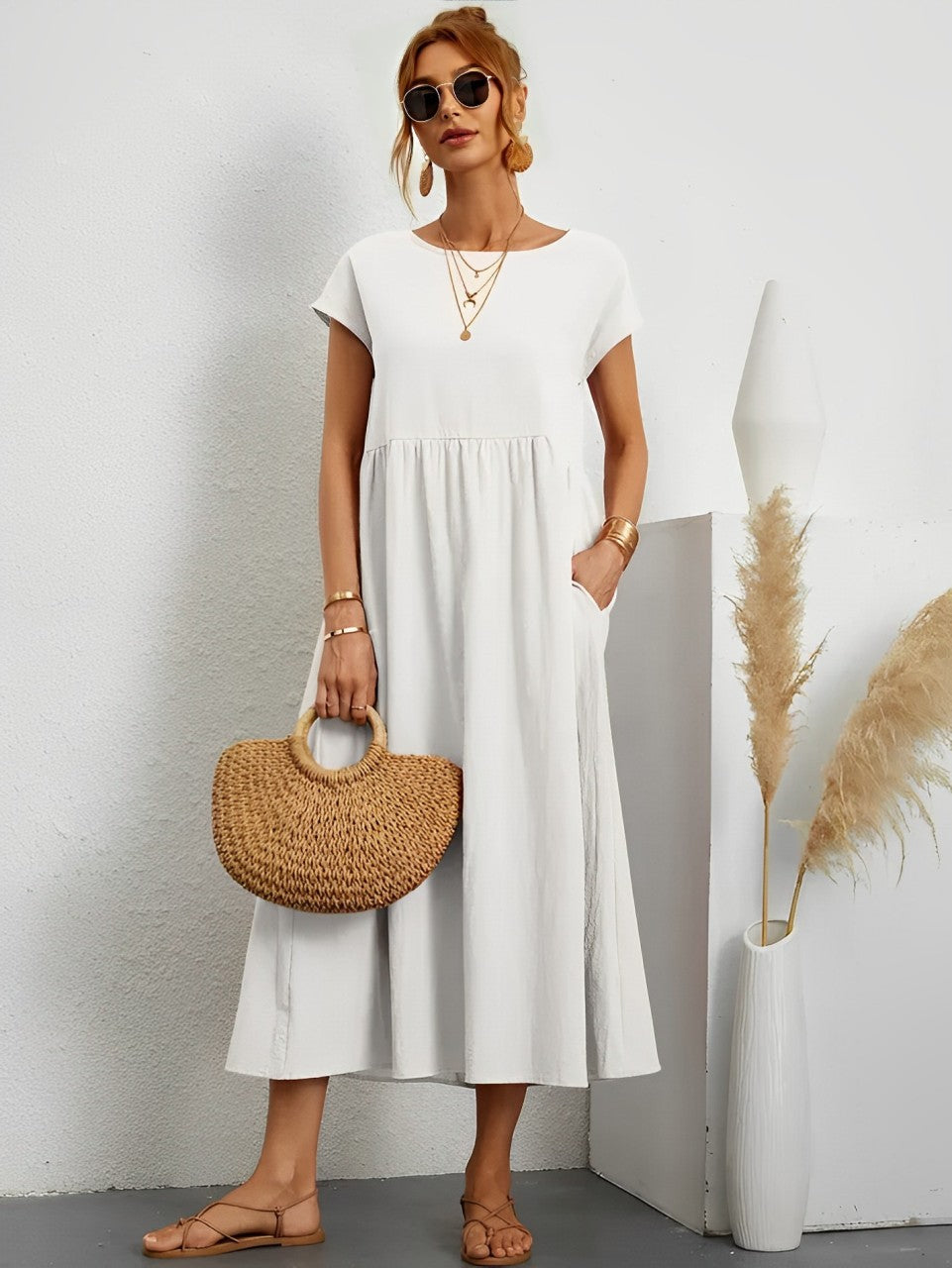 Valenzora | Stunning cotton summer dress with a comfortable cut for warm weather