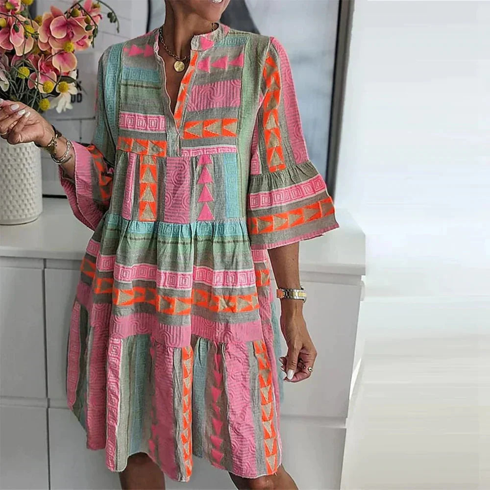 Valenzora | Sommerkleid mit halblangen Ärmeln, locker geschnitten und mit Rüschen