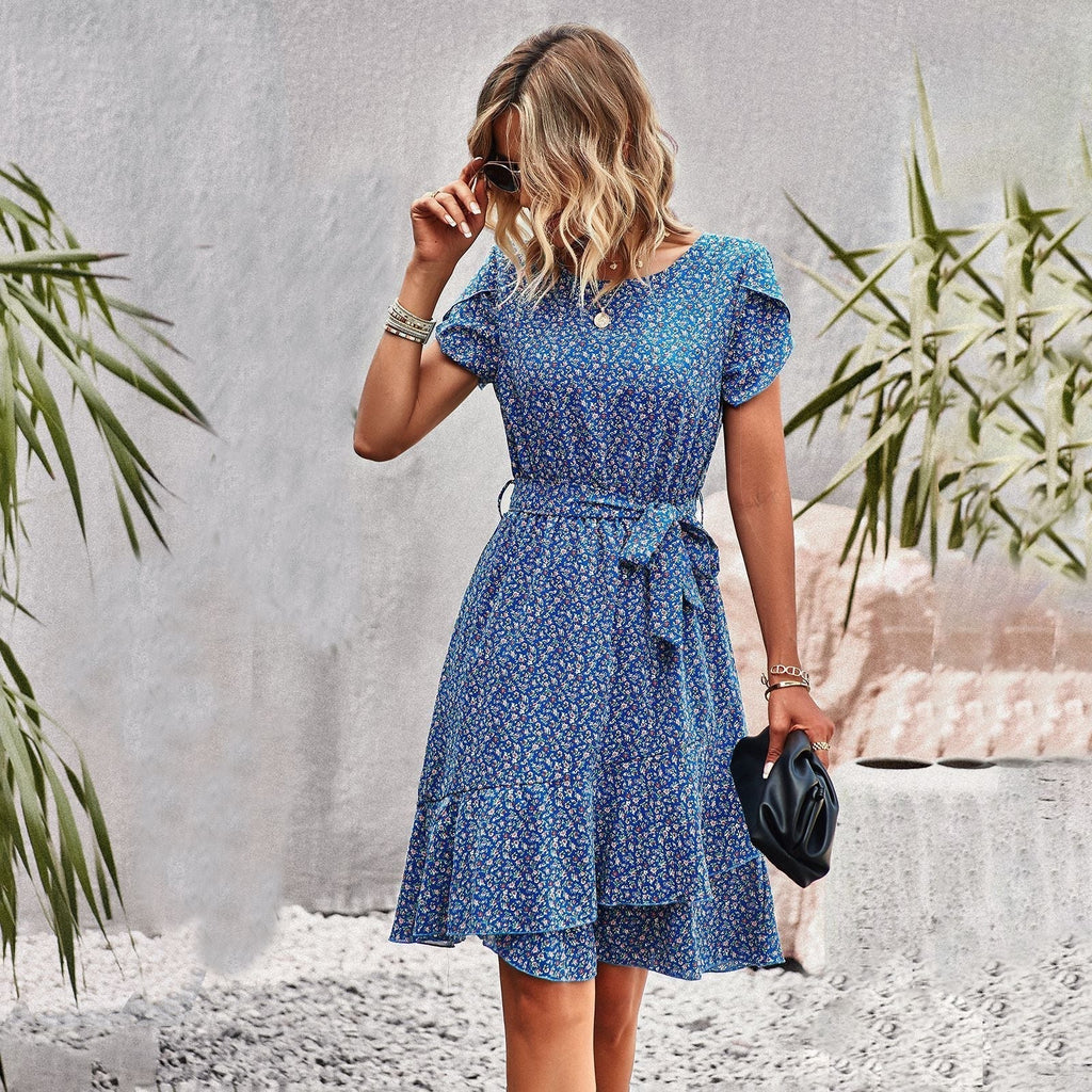 Midikleid mit Taillenbund