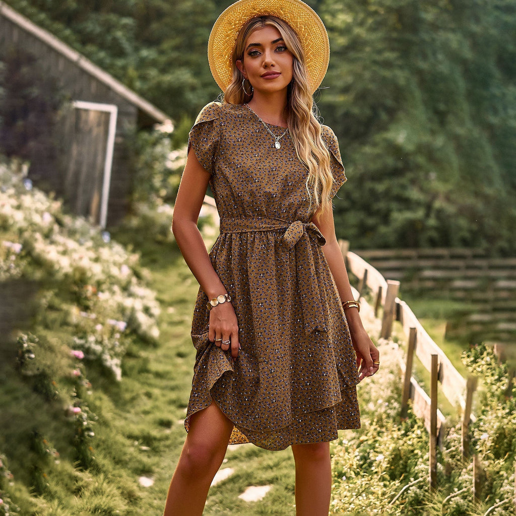 Midikleid mit Taillenbund