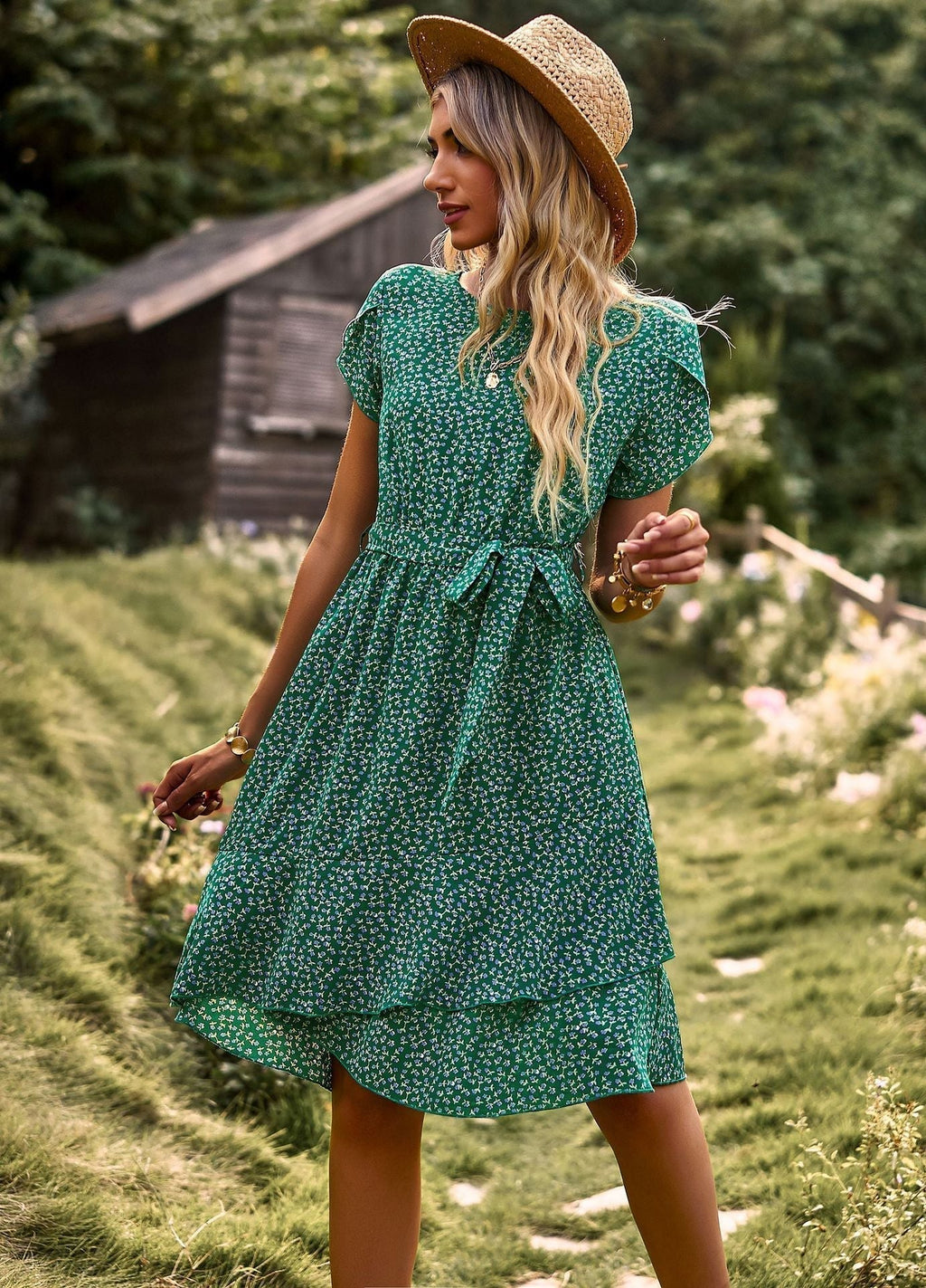 Midikleid mit Taillenbund