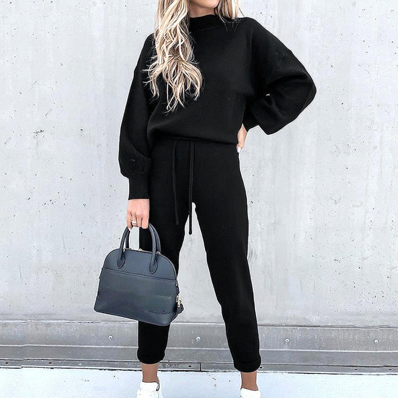 Valenzora | 2-Piece Tracksuit, Elegant and Comfortable, Women's Loungewear