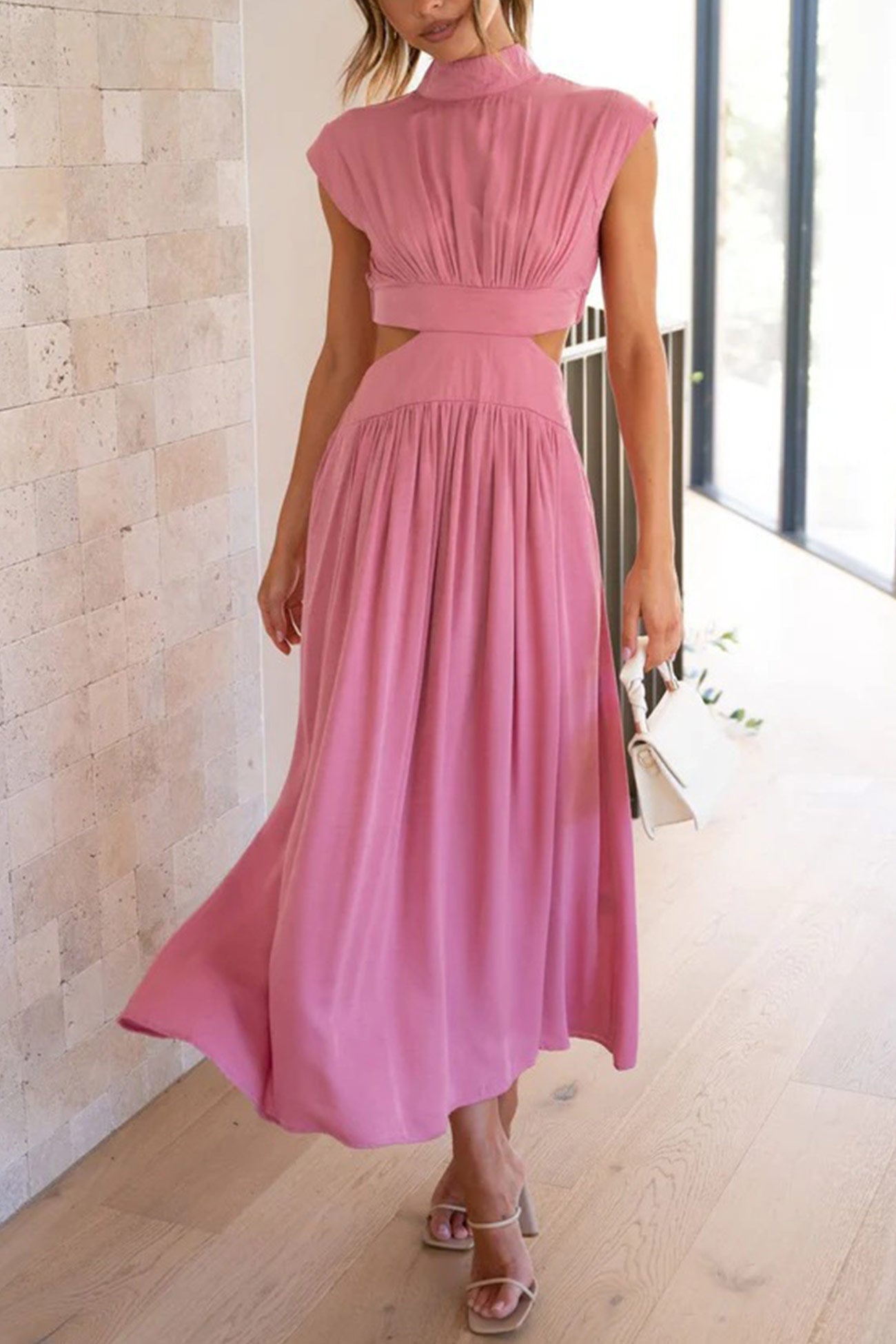 Valenzora | Midikleid mit Rollkragen und Cut-Outs
