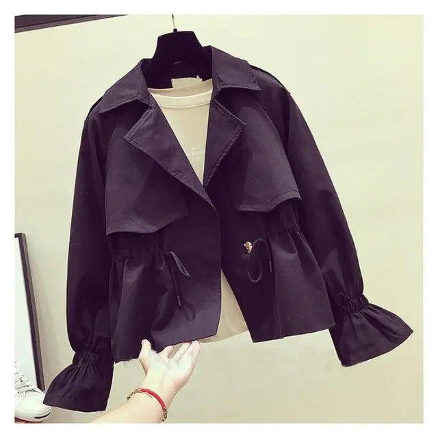 Valenzora - Women's black fitted casual jacket for a chic look