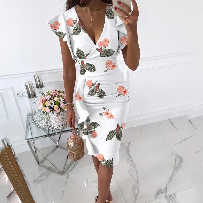 Valenzora | Dress with ruffled hems and V-neck