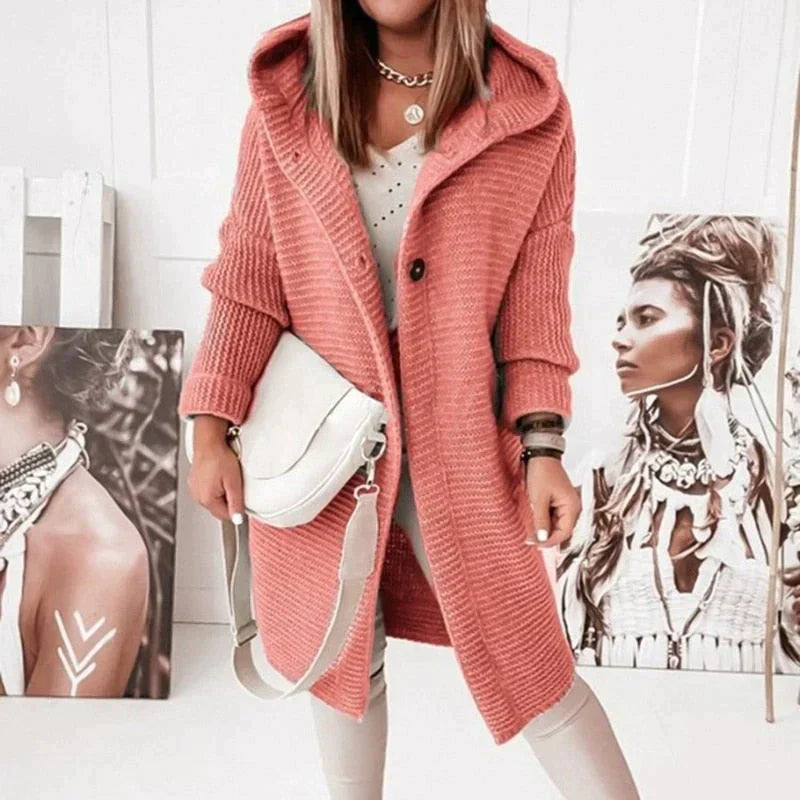 Valenzora | Extra lange, warme Strickjacke mit Kapuze für Damen