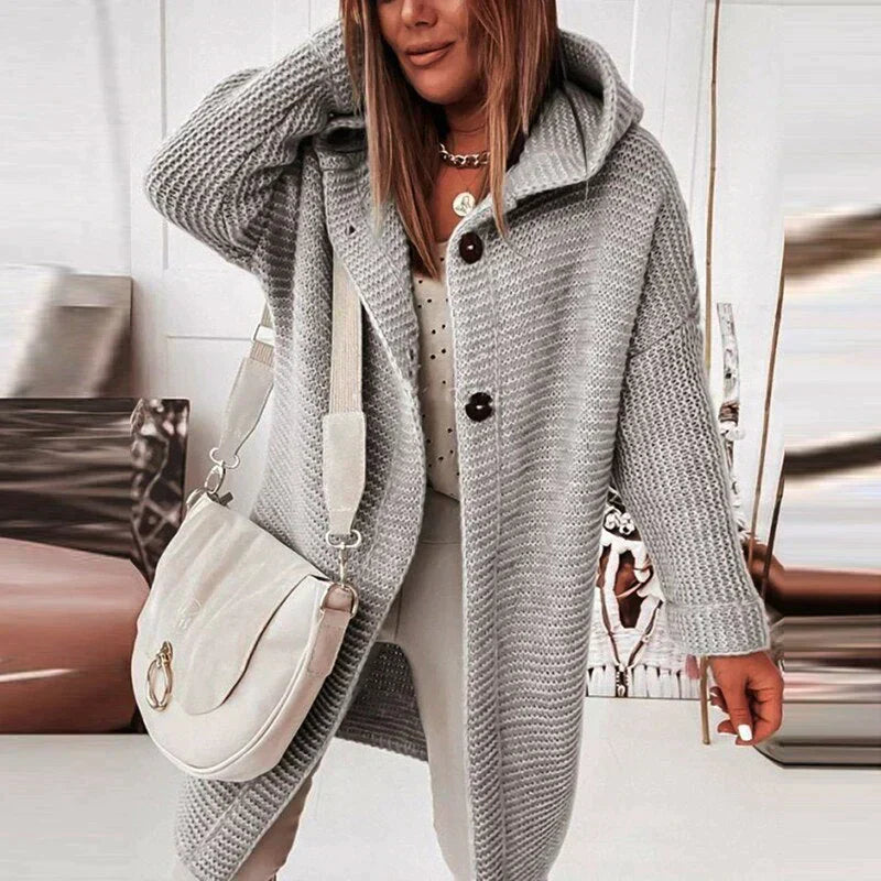 Valenzora | Extra lange, warme Strickjacke mit Kapuze für Damen