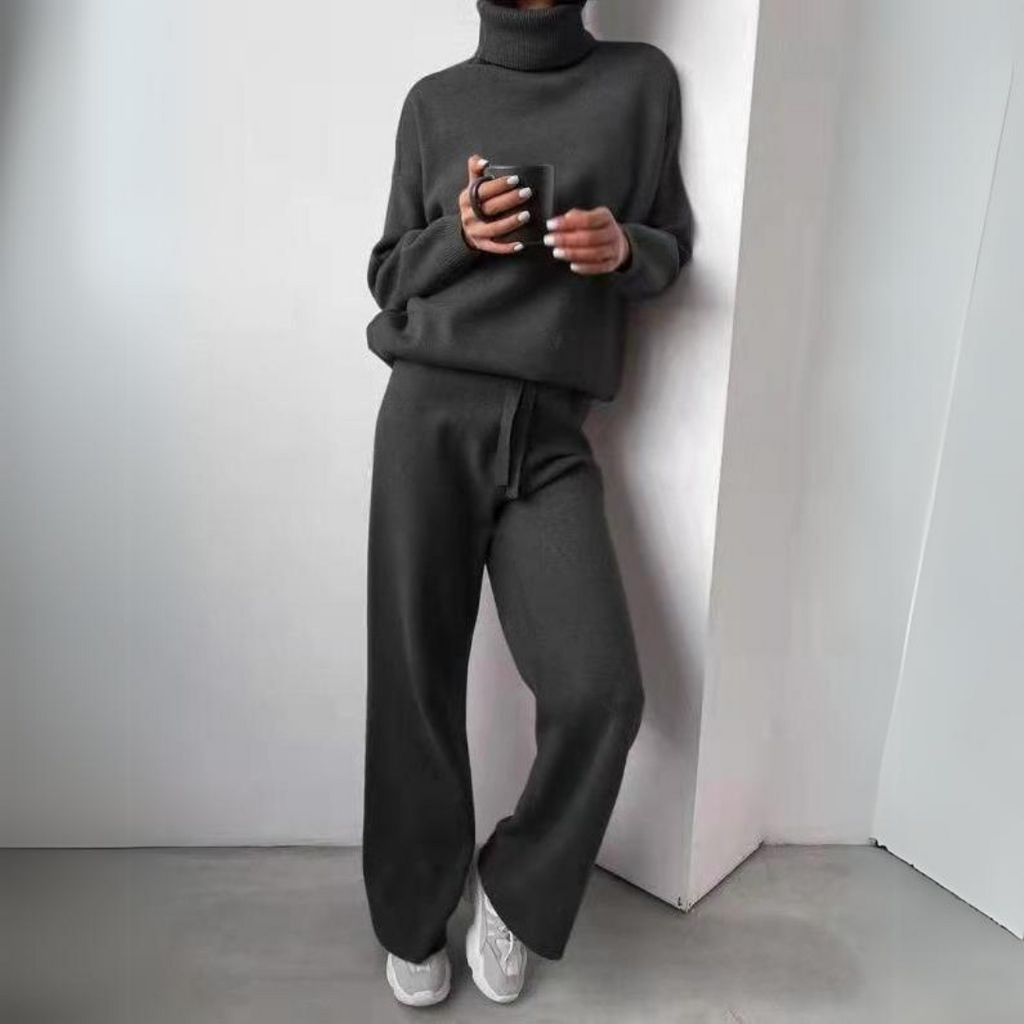 Valenzora | Bequemes 2-teiliges Set bestehend aus einem Rollkragenpullover und einer langen Hose