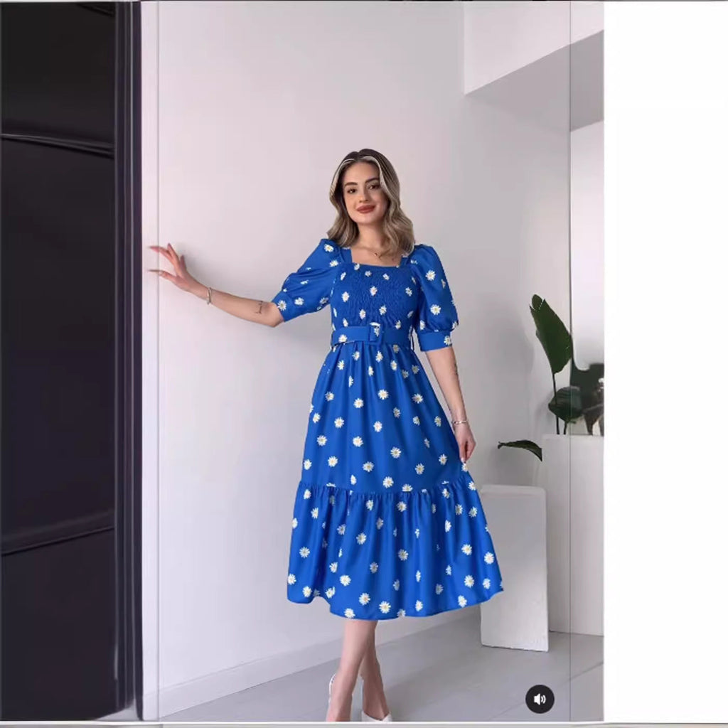 Valenzora | Printed, waist-defining U-neck elegant dress