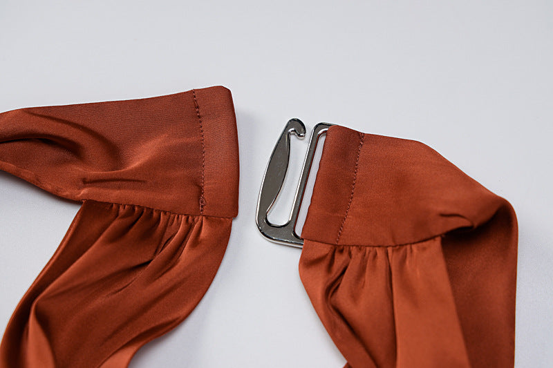 Valenzora | Backless dress