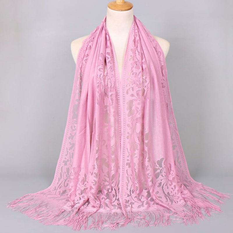Women's long lace scarf with fringed edges, size