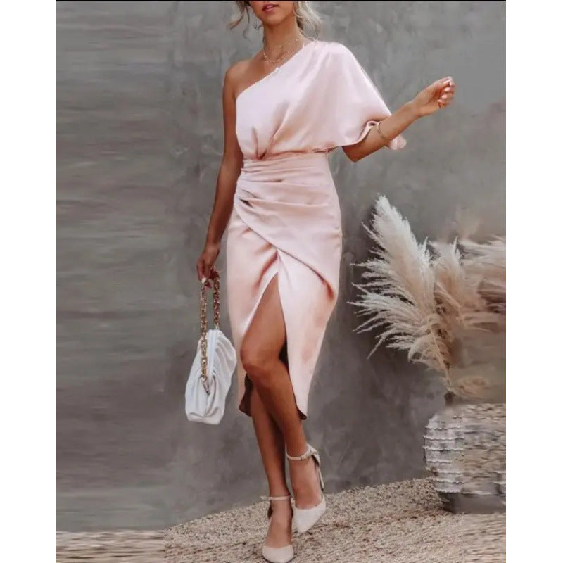 Women's chic, asymmetrical evening dress with an elegant slit and sophisticated draping, size Valenzora