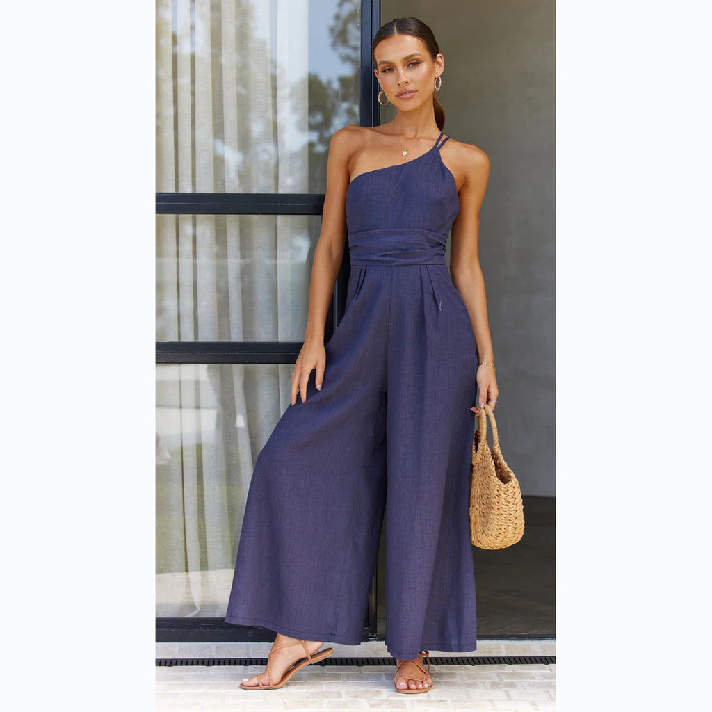 Women's jumpsuit with wide legs and chic spaghetti straps, size